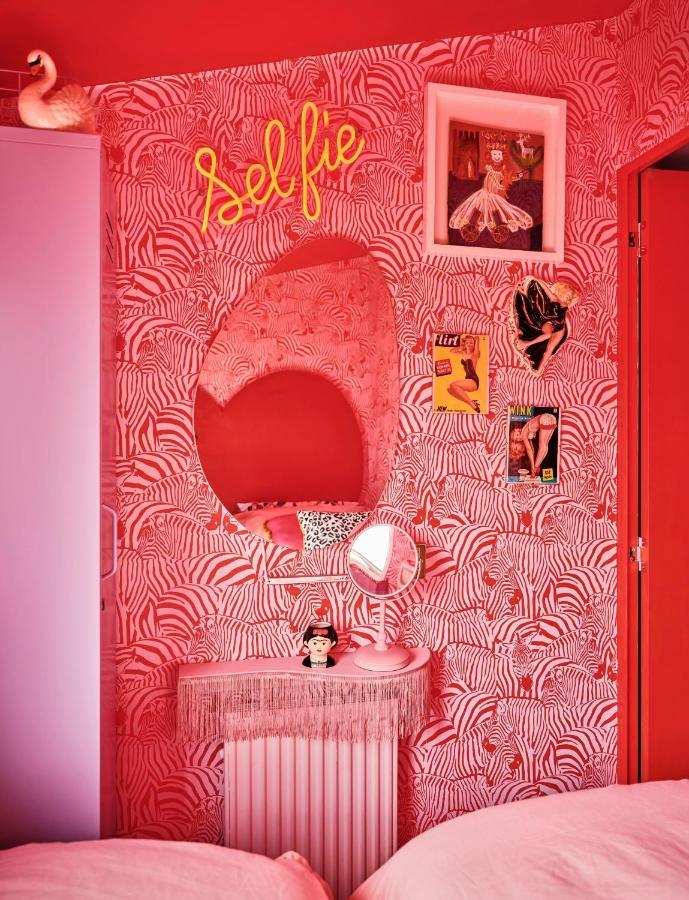 Fun Barbie Inspired, 6 Berth Caravan - Camber Sands Holiday Park, Near The Beach Exteriér fotografie